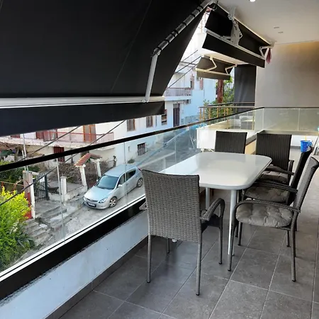 Apartment Enjoy Riga & Jurmala In Nea Kallikratia
