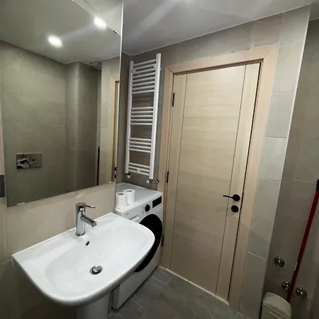 Enjoy Riga & Jurmala In Nea Kallikratia Apartment